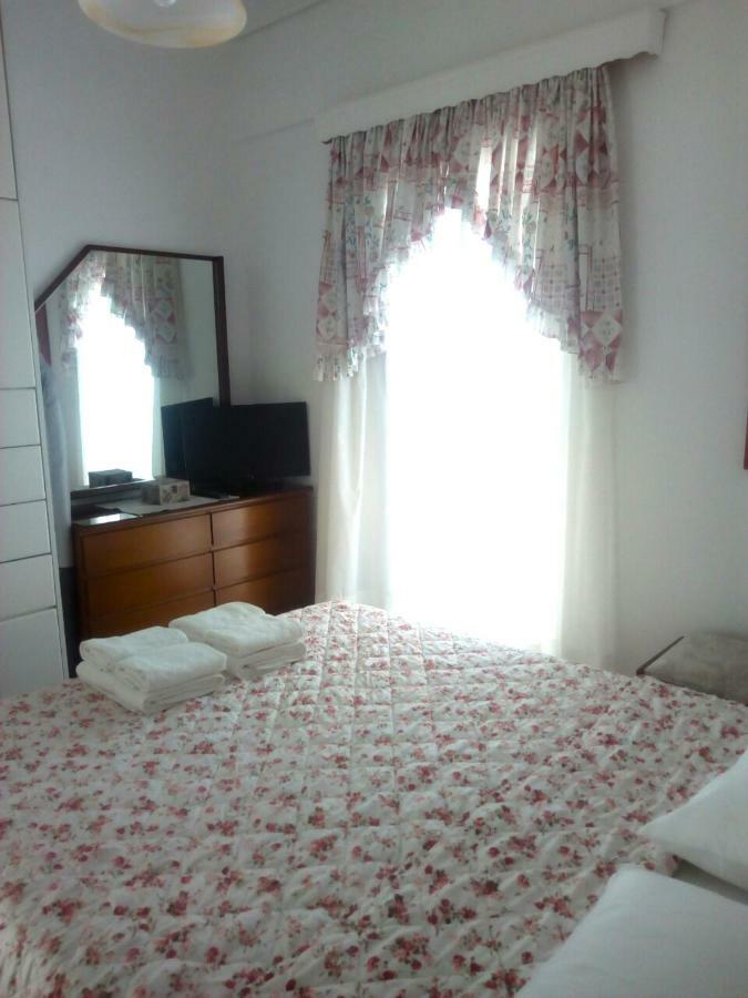 Elafonisos: Two Storey House On The Sea Front מראה חיצוני תמונה